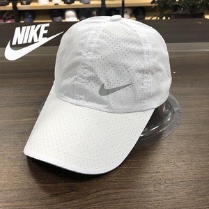 耐克/Nike速干网眼棒球帽 帽檐戴反光条后面魔术贴也戴反光