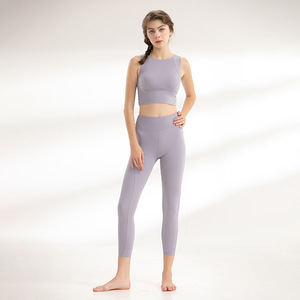 欧美跨境裸感宽带运动瑜伽服套装女美背跑步健身房防震文胸两件套