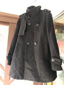izzue女装羊毛长款大衣冬季毛呢外套，83.2%得羊毛，黑