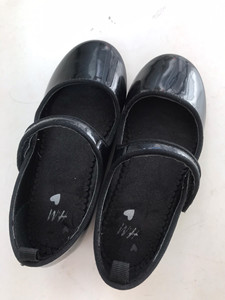 HM幼儿帆布鞋漆皮鞋儿童黑皮鞋时尚女童鞋17.5