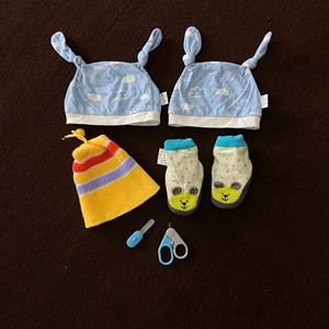 威尔贝鲁婴幼儿春夏秋帽子纯棉，好孩子地板鞋袜，其他物品送，售