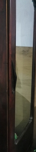 木工做的， 单开门实木衣柜（尺寸约190×60)，带镜子，挺