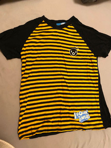 台湾101买的纪念t恤黄黑条纹小蜜蜂即视感短袖体恤