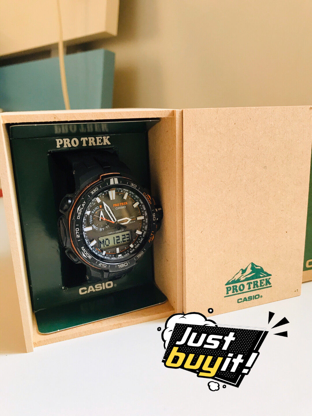 卡西欧专业登山表prw-6000y-1pr。三重感应器,太