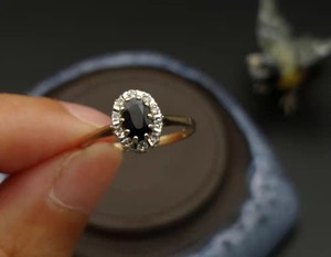 1993年英国伦敦375/9K黄白金蓝宝石钻石戒指