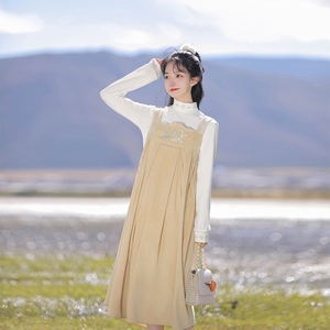 梅子熟了.汉 原创设计国风汉元素奶包刺绣背带裙