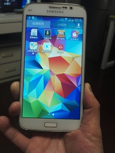 Samsung/三星手机GT- I9158v ，购于X东，正