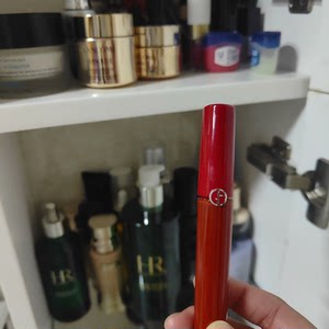 Armani/阿玛尼染唇液唇釉口红烂番茄色，买回来仅仅试用。