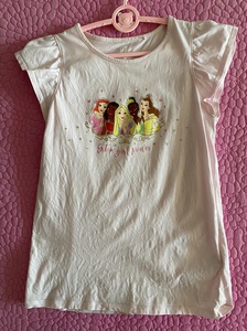优衣库女童短袖，150码，浅粉色，白雪公主