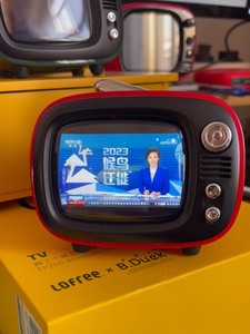洛斐LofreeTV踢了个威蓝牙音响改装小电视，该产品改装的