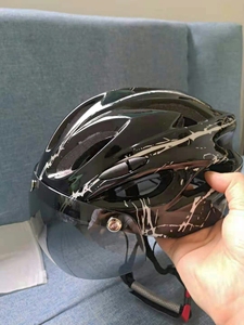 自行车头盔，捷安特XTC800，美利达挑战者，专用头盔。可拆