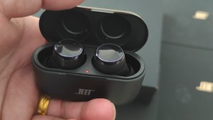 【大量现货】:jeet Air Plus真无线运动动铁蓝牙耳