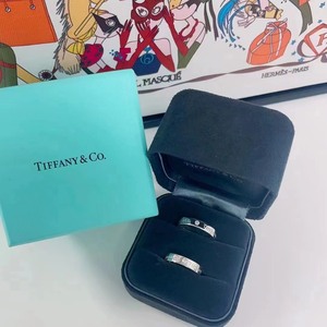 蒂芙尼/Tiffany PT950铂金 三钻对戒 49号/5