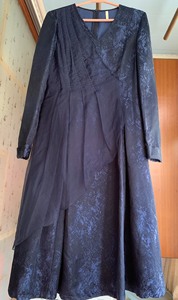 VOA 40姆米原创设计经典气质文青长袖连衣裙L码，全新正品