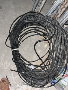 2.5平方 三芯 铜电缆工地完工剩百吧米 比废品价格高就行
