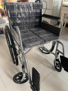 金昌达轮椅，全新未使用，药店600多购买，自取400不议价