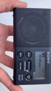 索尼XDR-P1DBP 收音机 袖珍小巧收音机 灵敏度高 接