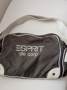 ESPRIT 埃斯普瑞特 老款质量非常好 旅行包 健身包 新