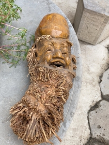 60年代竹根雕老寿星，隆中富态高额阔鼻，利用竹须做出胡子眉毛