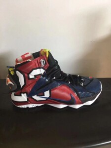 詹姆斯12Lebron13蓝红鸳鸯全明星实战篮球鞋，内置气垫