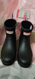 Hunter雨鞋 英国经典惠灵顿酷玩款式 哑光 黑色   码
