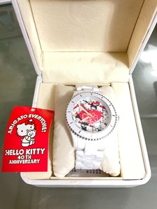 hello kitty 40周年限定版手表 全新 包装盒因为
