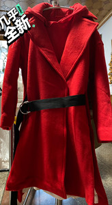 moco摩安珂红色大衣，几乎全新，只穿过一次，有人爱么，优惠