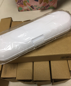 飞利浦电动牙刷原装旅行牙刷盒，有几十个，全新，适用于飞利浦H