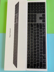 苹果二代全键盘，带数字分区深空灰颜色（黑色），国行中文，型号
