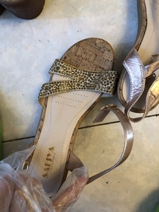 SAFIYA索菲亚凉鞋，39码，专柜369元购入，保证正品，