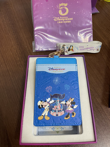 迪士尼5周岁生日纪念系列工行合作款999黄金贴片卡套带吊绳