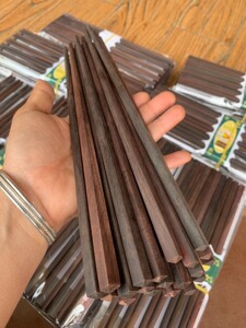 老挝大红酸枝筷子 黑料高油性筷子 规格：25cm 整料原木无