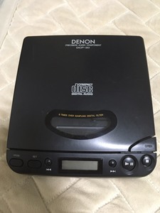 天龙 denon dcp-30 CD随身听，有使用痕迹，实物