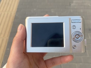 初步高清数码相机 超微距-太空银（自动对焦）4800w2.4