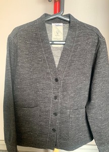 素然手语klee klee系列外套，上衣，麻深灰色，款式简单