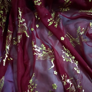30D天丝雪纺，烫金大红色仙鹤，沙布料 乔其纱面料纯色古装汉