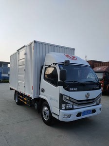 2020年上牌东风多利卡D6，4.2米轻型厢式货车，内宽2.