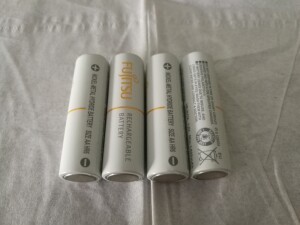 4节三代富士通爱乐普eneloop5号充电电池全新未使用，1