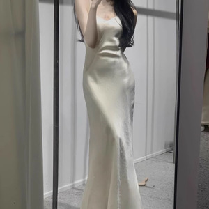 品牌cosplay女装苏格铜氨丝领吊带连衣裙女2024新款收腰气质高级