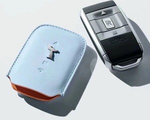 劳斯莱斯限量发售皮质钥匙壳汽车保护套，可适用其他大部分车型，