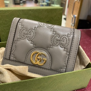 Gucci全新全套小卡包、零钱包！