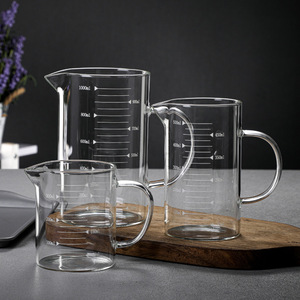 高硼硅玻璃量杯烘焙玻璃带把刻度杯牛奶果汁计量杯透明玻璃水杯