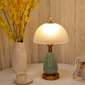 家用新款欧式陶瓷卧室床头台灯2024新款美式简约中式美式床头柜灯