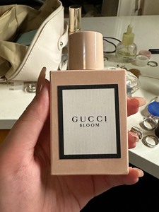 gucci花卉香水 50ml 前男友送的 不适合我 低价出