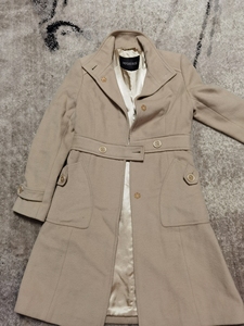蜜雪儿羊毛大衣，160/80A（S）号，9成新，修身款，质量