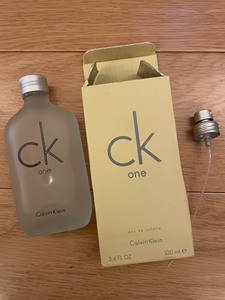 CKone无性别香水，男女都可以使用。全新未拆开。150元转