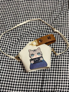 2020新款个性猫咪小包包 款式：斜挎包 材质：PU 风格：