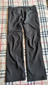 9.8新 萨洛蒙 男款 软壳裤 （厚度 在鸟的 gamma