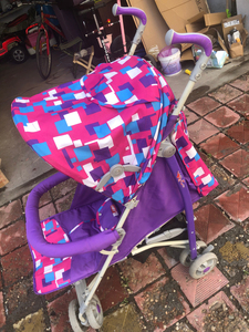 婴儿推车伞车可坐可躺，超轻伞车全蓬遮阳，现在90转出，9成新