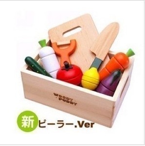 新款正品儿童动手动脑益智1-4岁木制切切乐磁铁水果蔬菜玩具超值